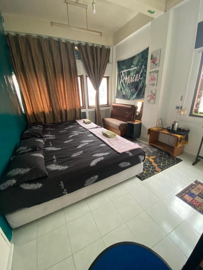 Pesona Backpackers Inn Kota Bharu Exterior foto